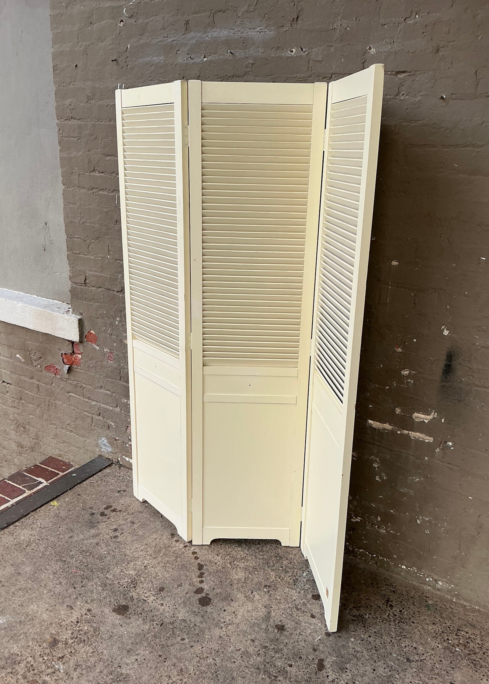 GOODWOOD Louvered Screen