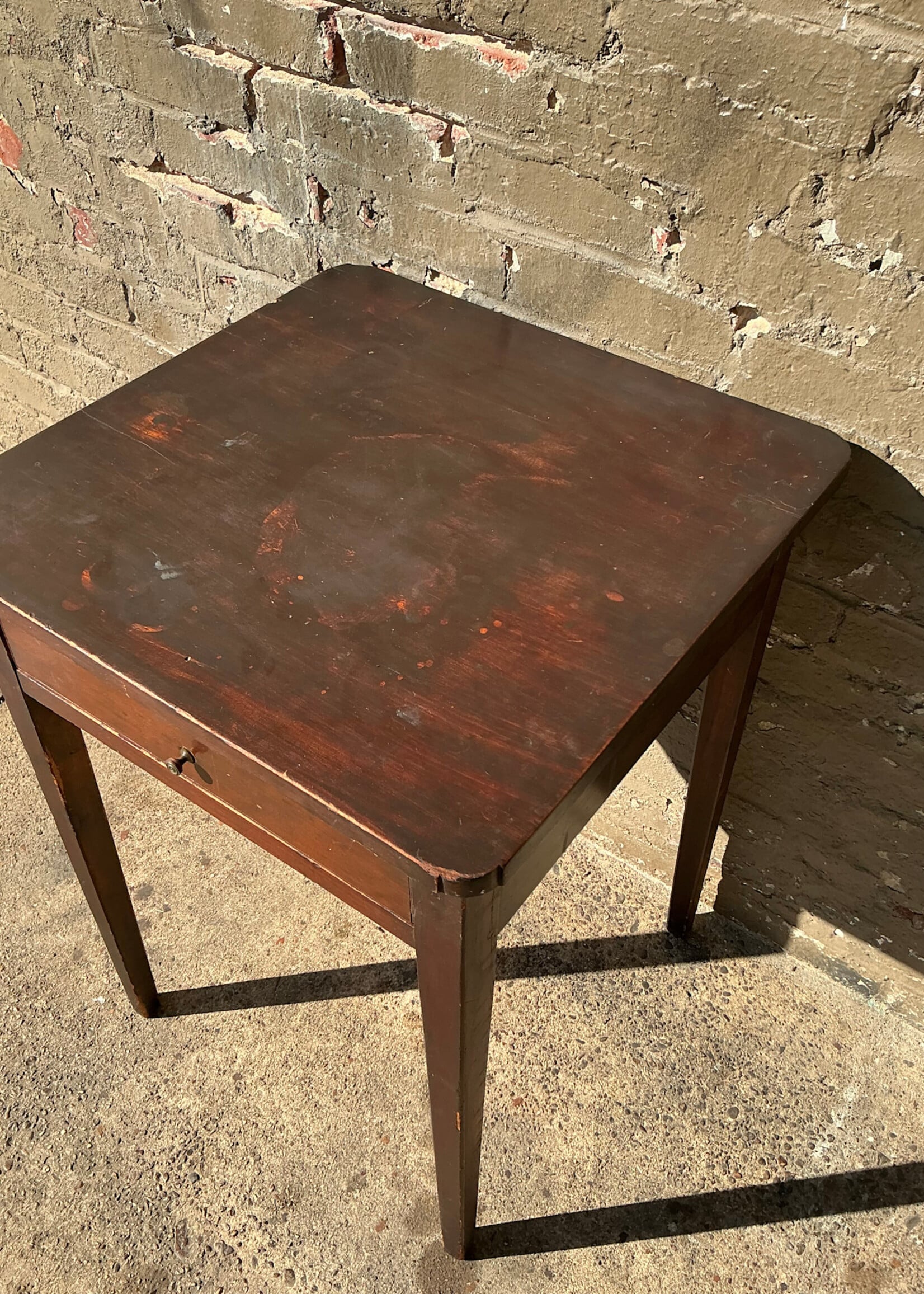 GOODWOOD Federal Side Table