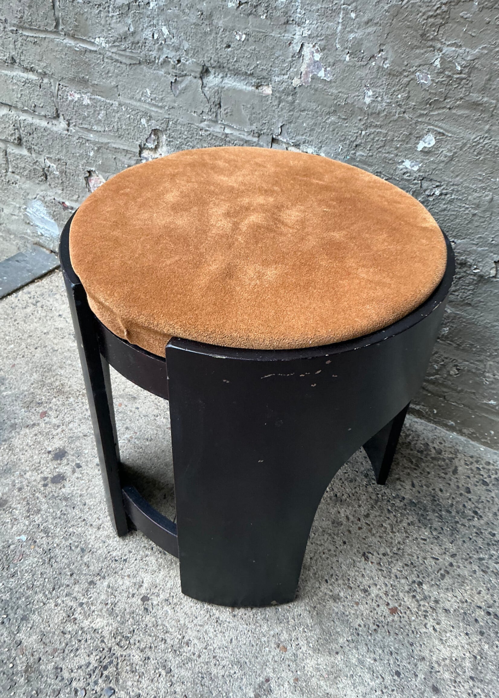 GOODWOOD Vintage Post Modern Stool