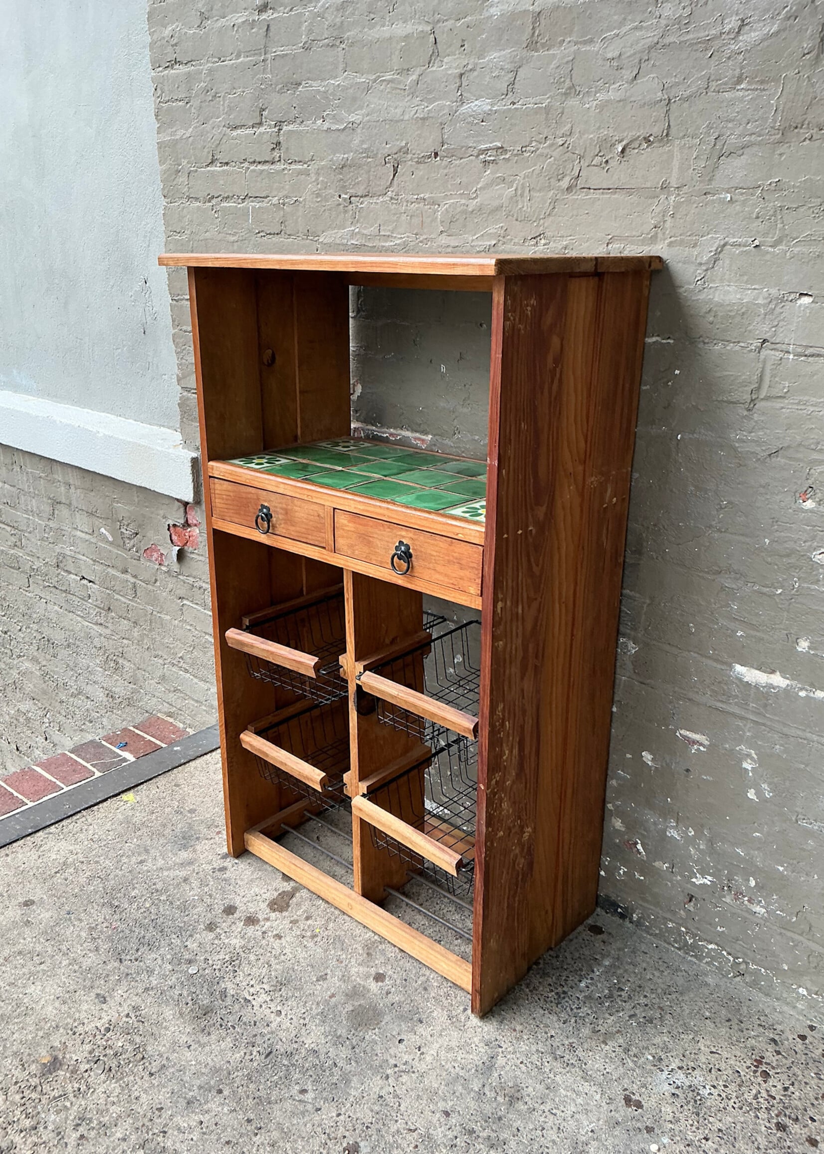 GOODWOOD Vintage Pine and Tile Kitchen Shelf