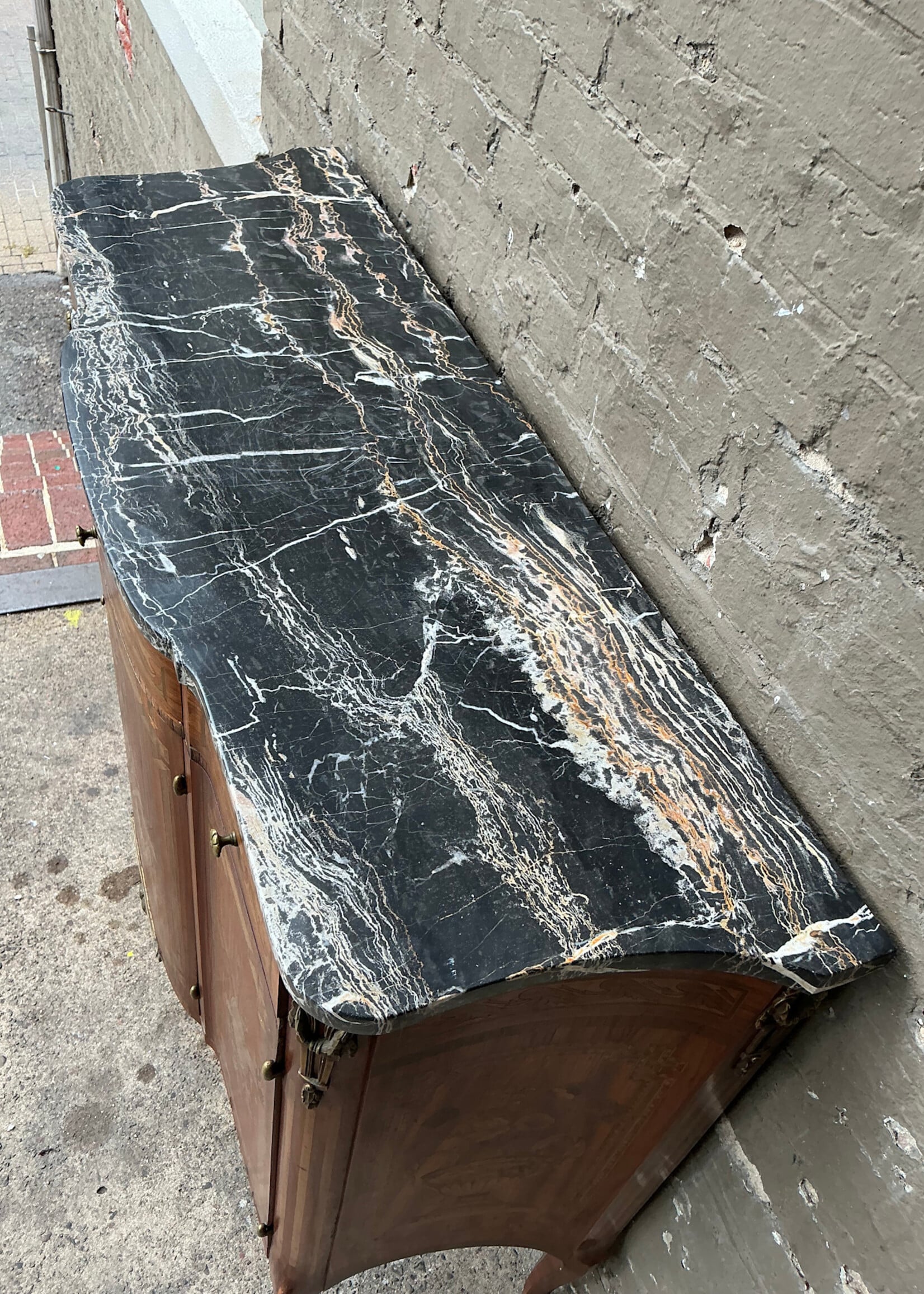 GOODWOOD Louis XV Marble Top Server