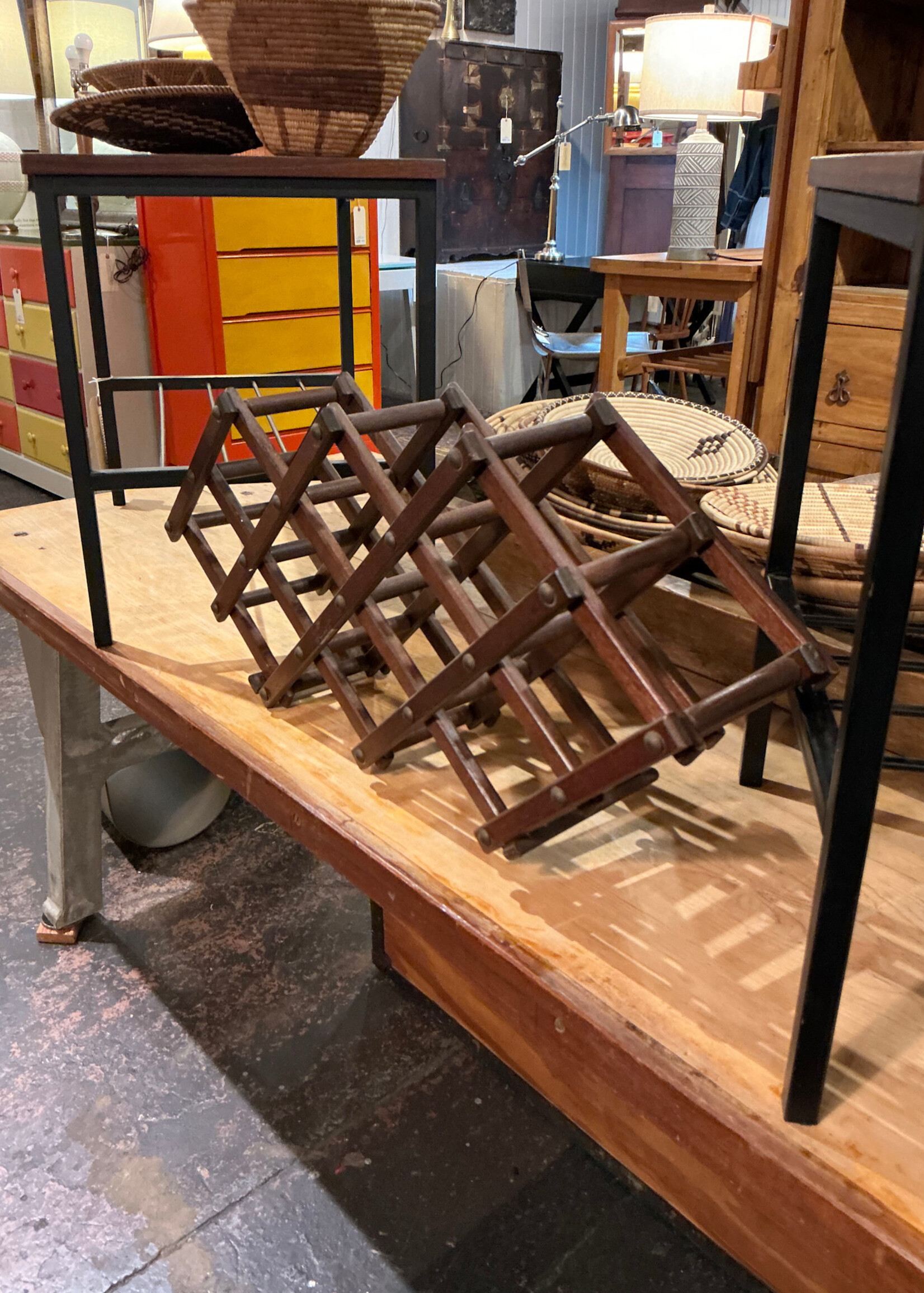 GOODWOOD Accordion Wine Rack
