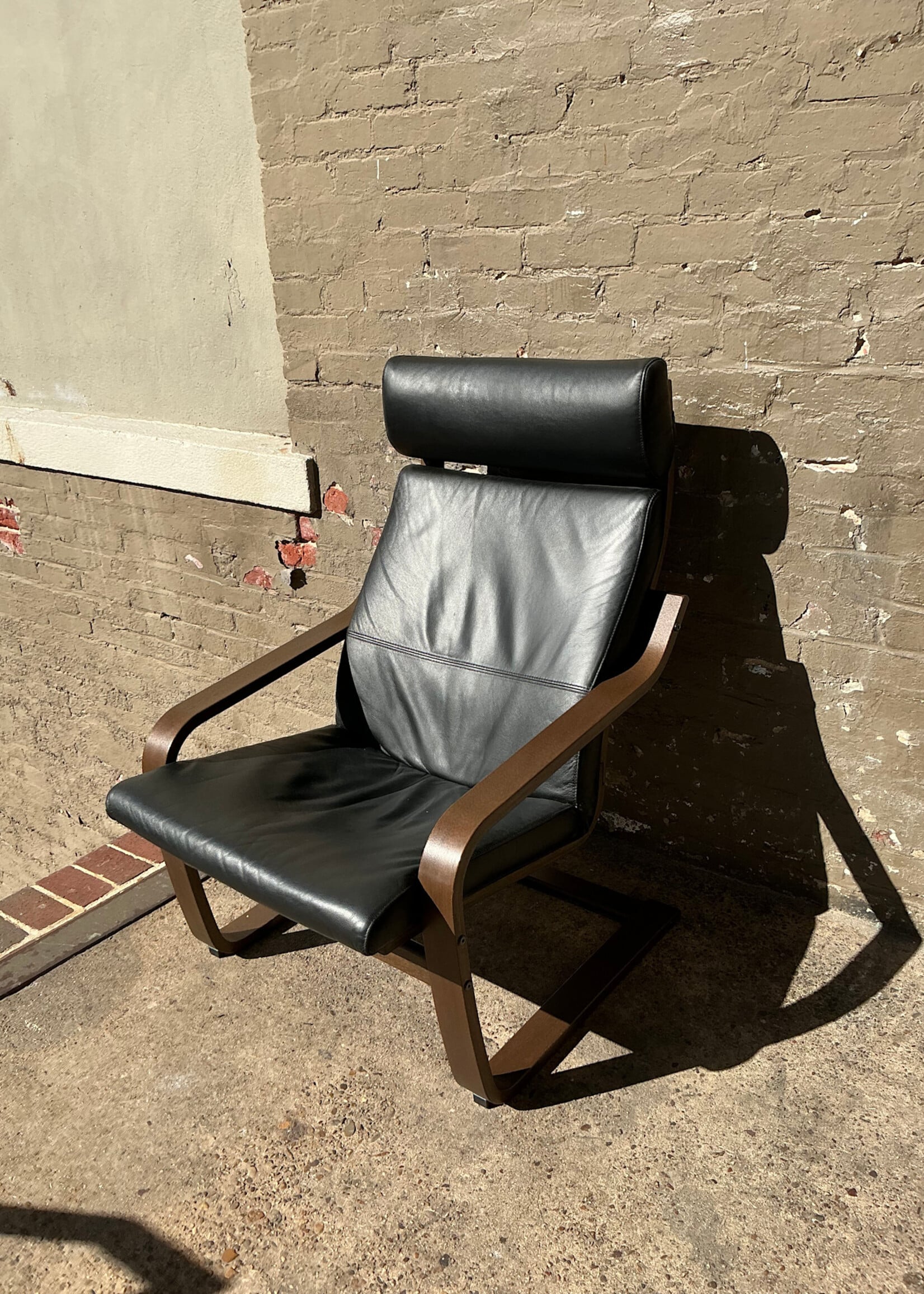 GOODWOOD Poang Leather Lounge Chair