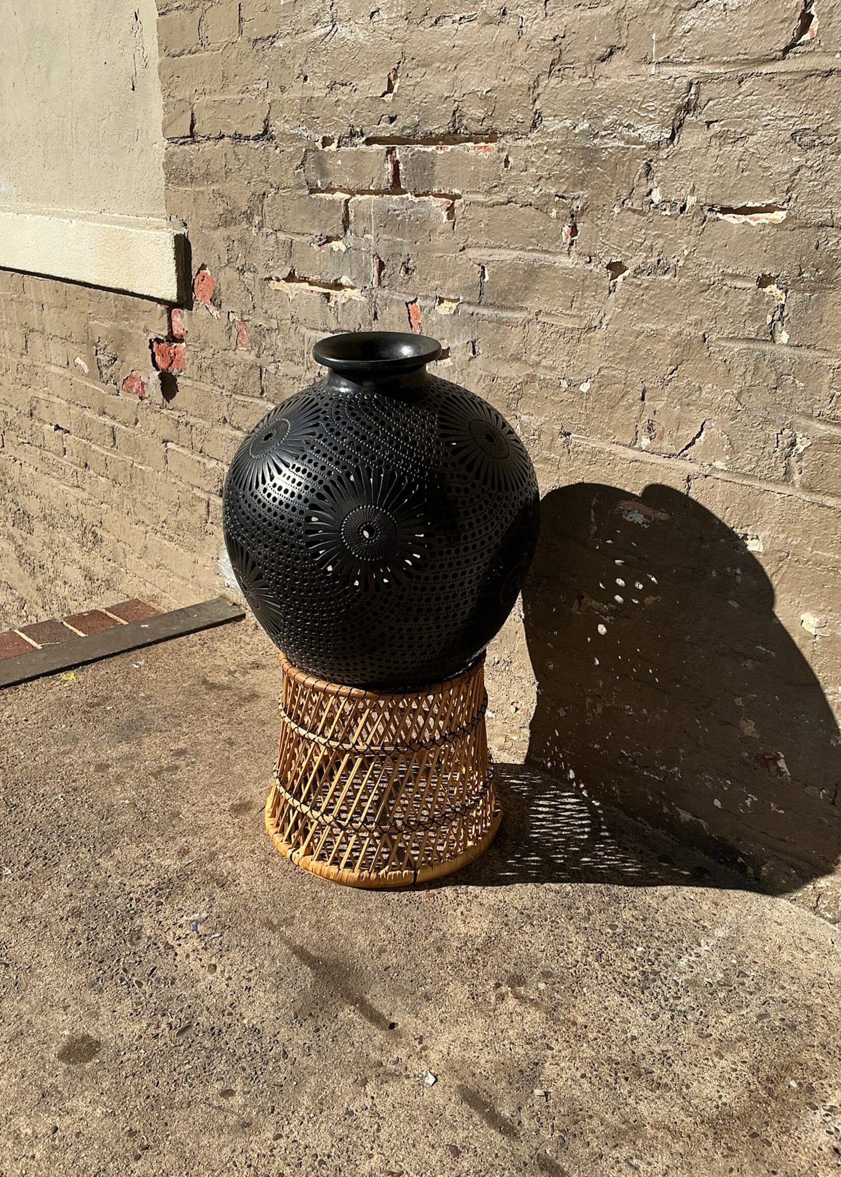 GOODWOOD Oaxacan Pottery on Stand