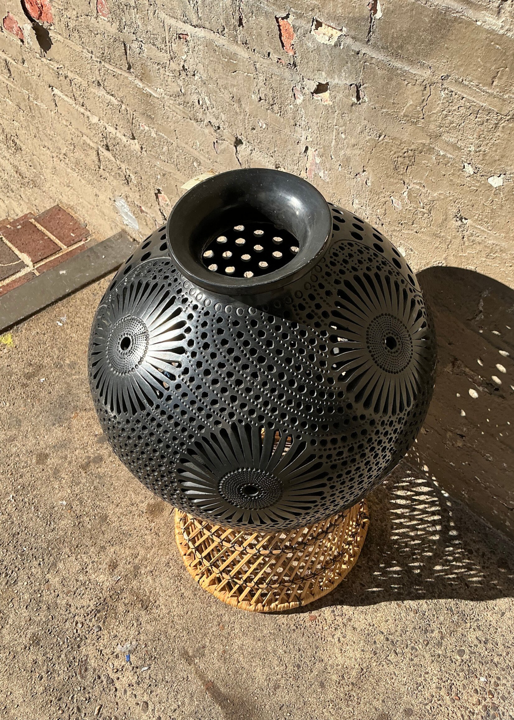 GOODWOOD Oaxacan Pottery on Stand