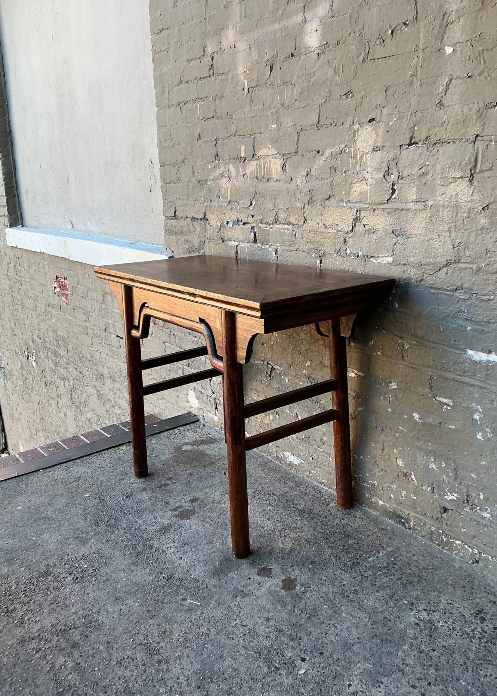 GOODWOOD Chinese Console