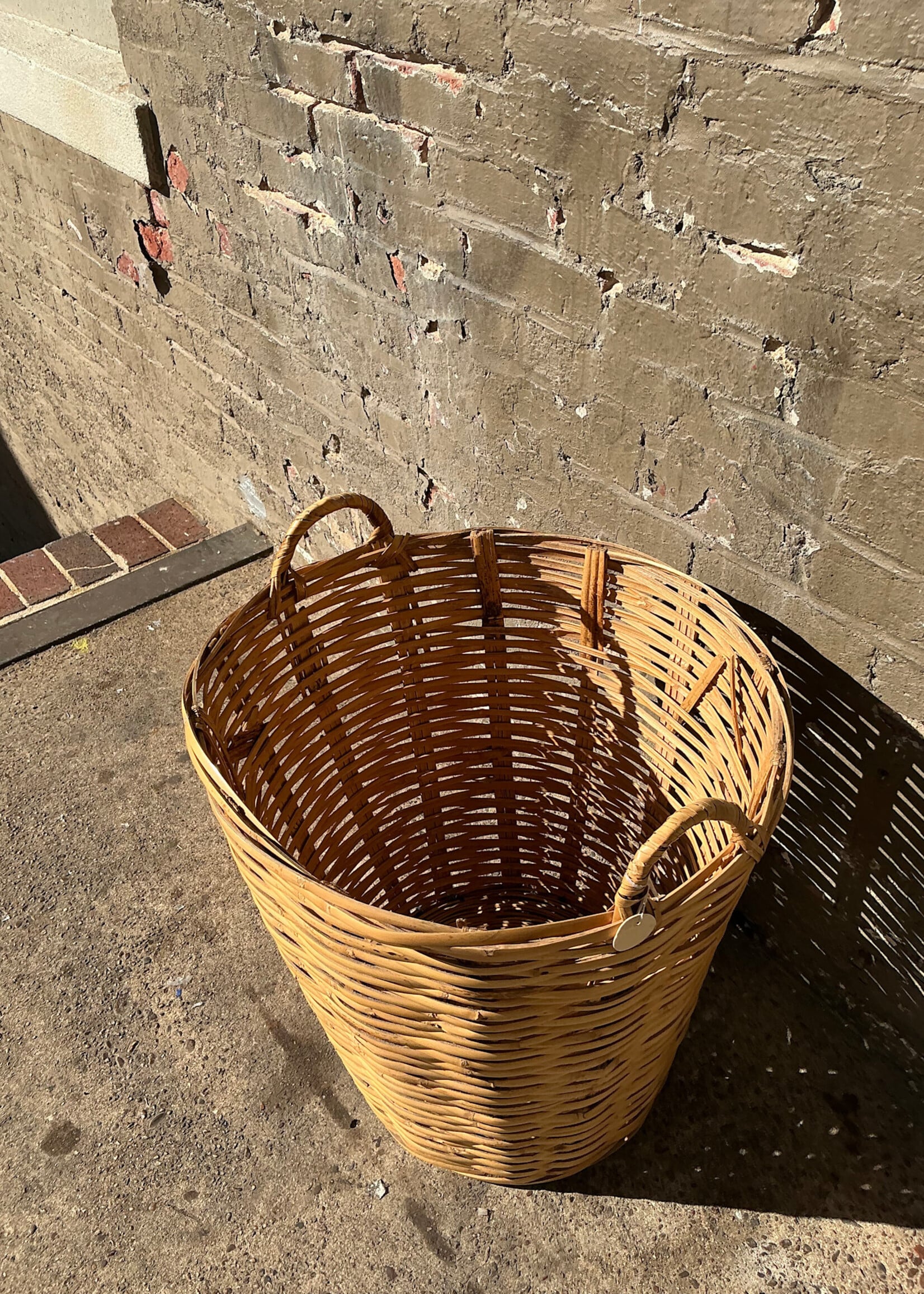 GOODWOOD Two Handle Basket