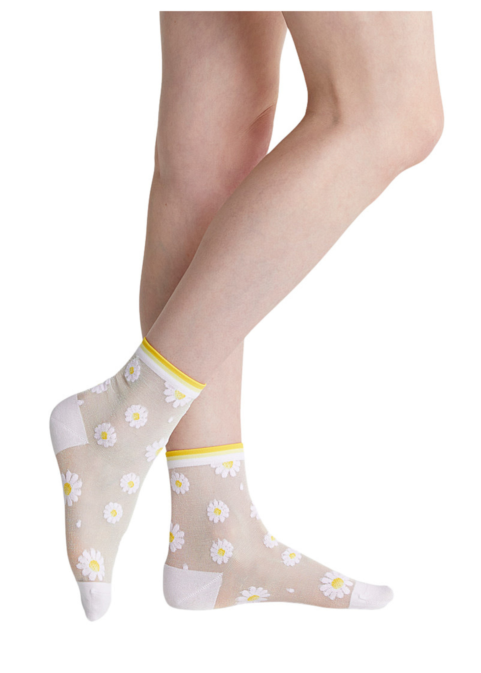 Bleuforet Sheer Daisy Ankle Socks