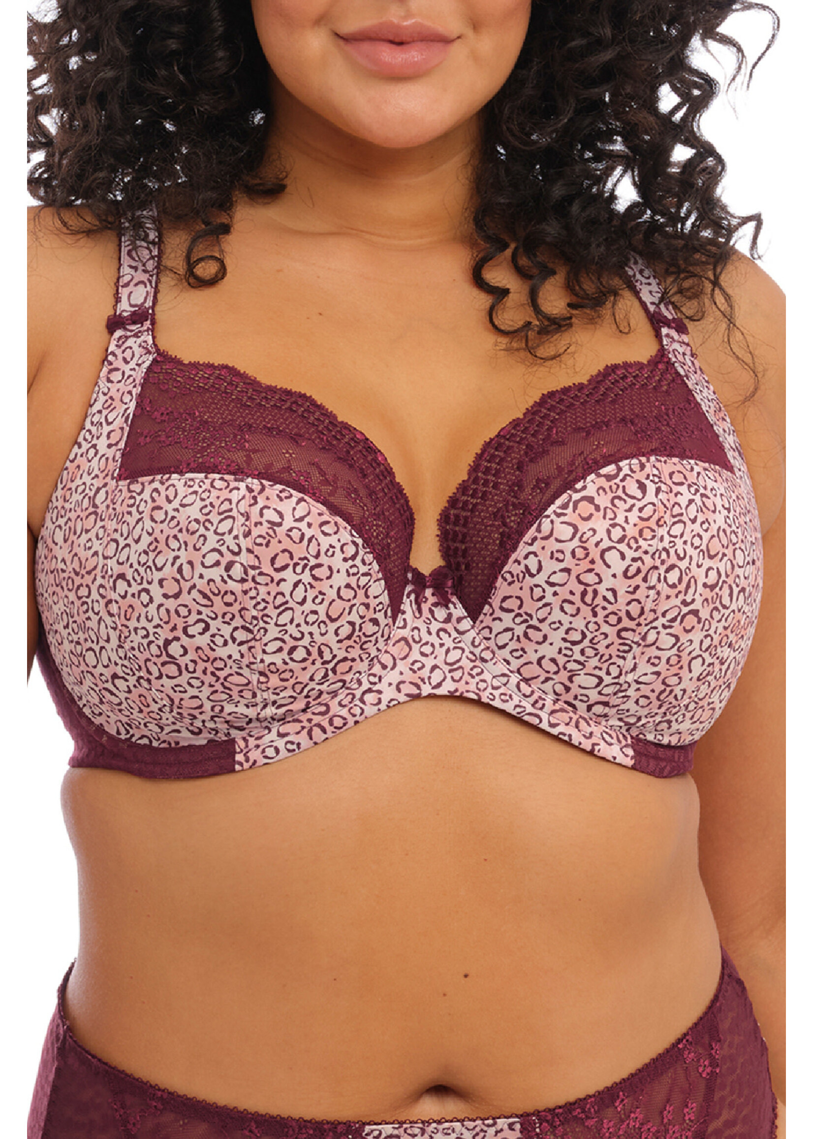 Plunge Bra Benefits - what are the benefits of a plunge bra?