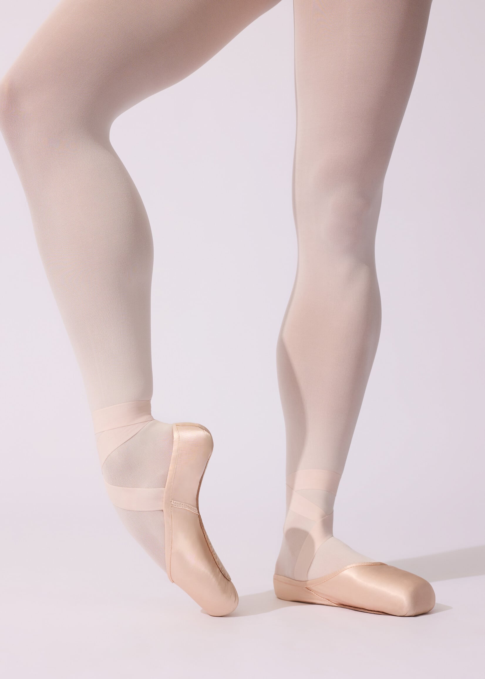 Capezio Veloce Satin Pointe Shoes