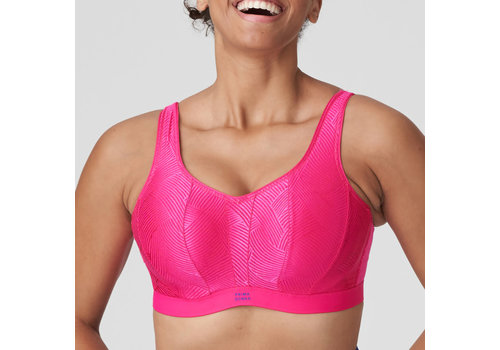 Get Fitted Properly for your Sports Bra at Fleet Feet Madison and Sun  Prairie