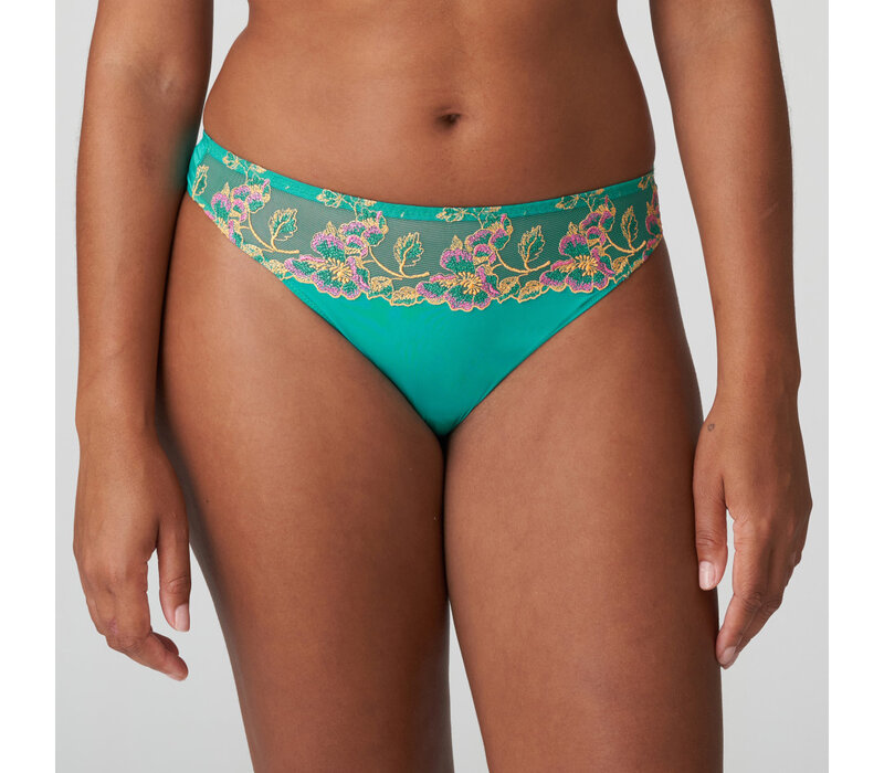 Lenca Thong 0663460 Sunny Teal