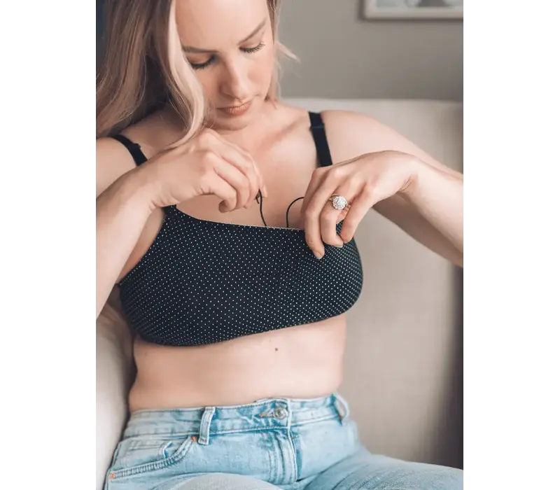 RL Blossom Nursing #1018 Black and White Spot