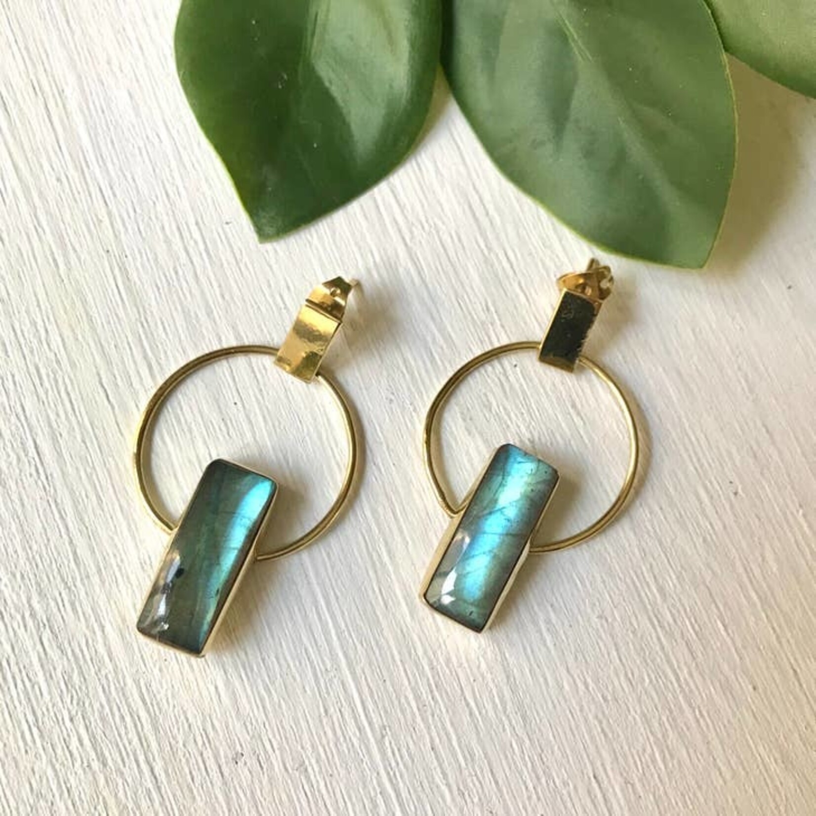 Baizaar Baizaar Labradorite and Brass Deco Earrings BE152