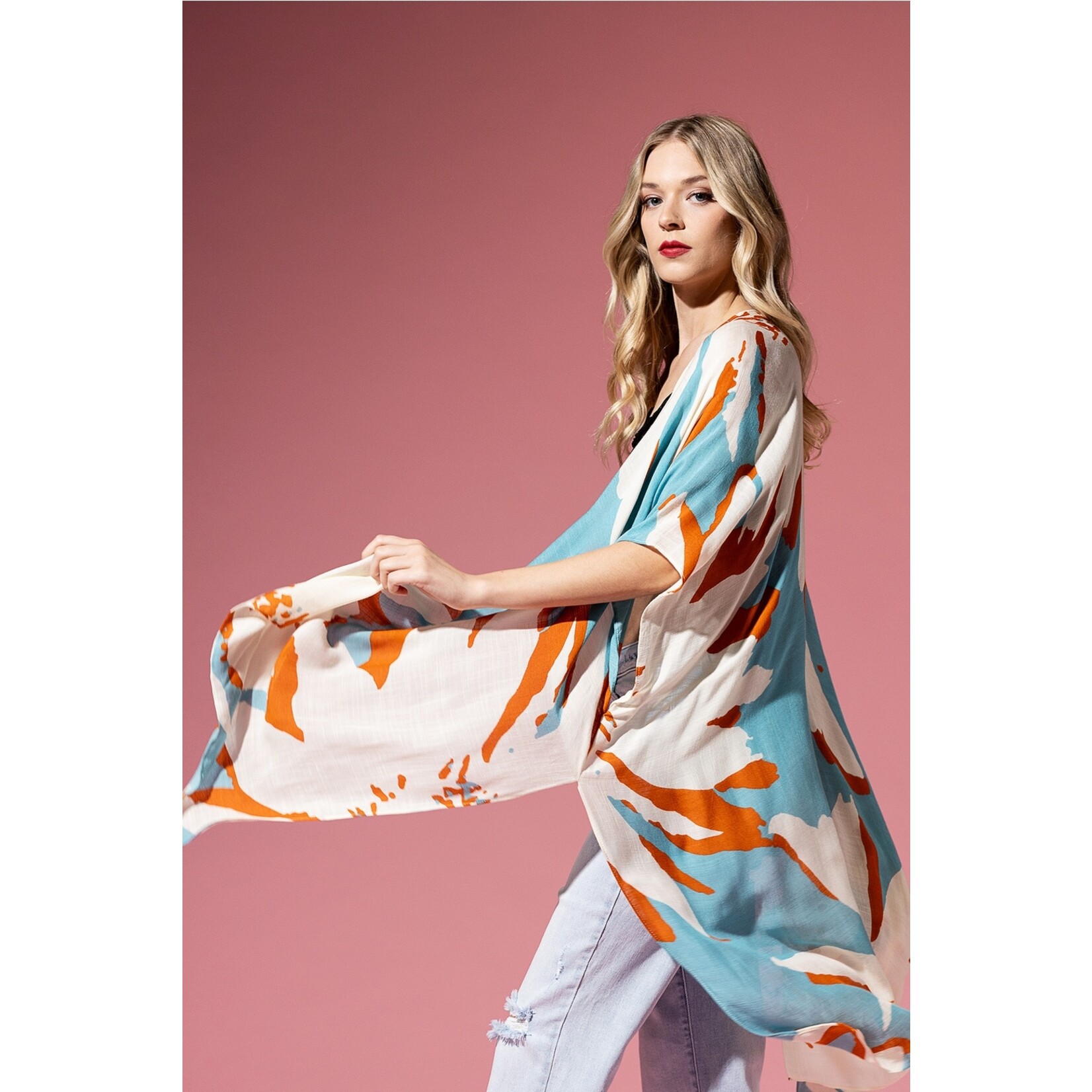 Urbanista Urbanista Sweeping Floral Kimono Aquamarine