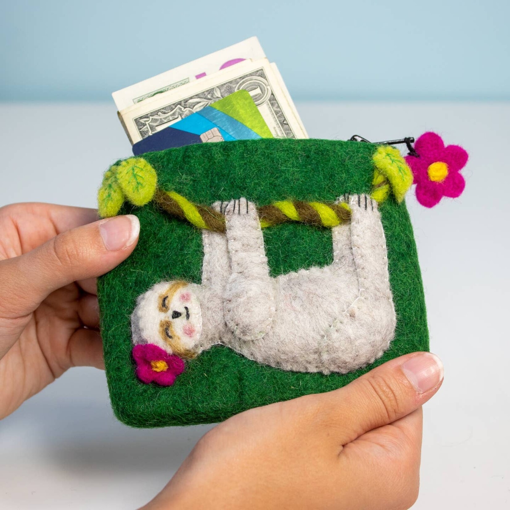 DZI DZI-Swingin’ Sloth Coinpurse