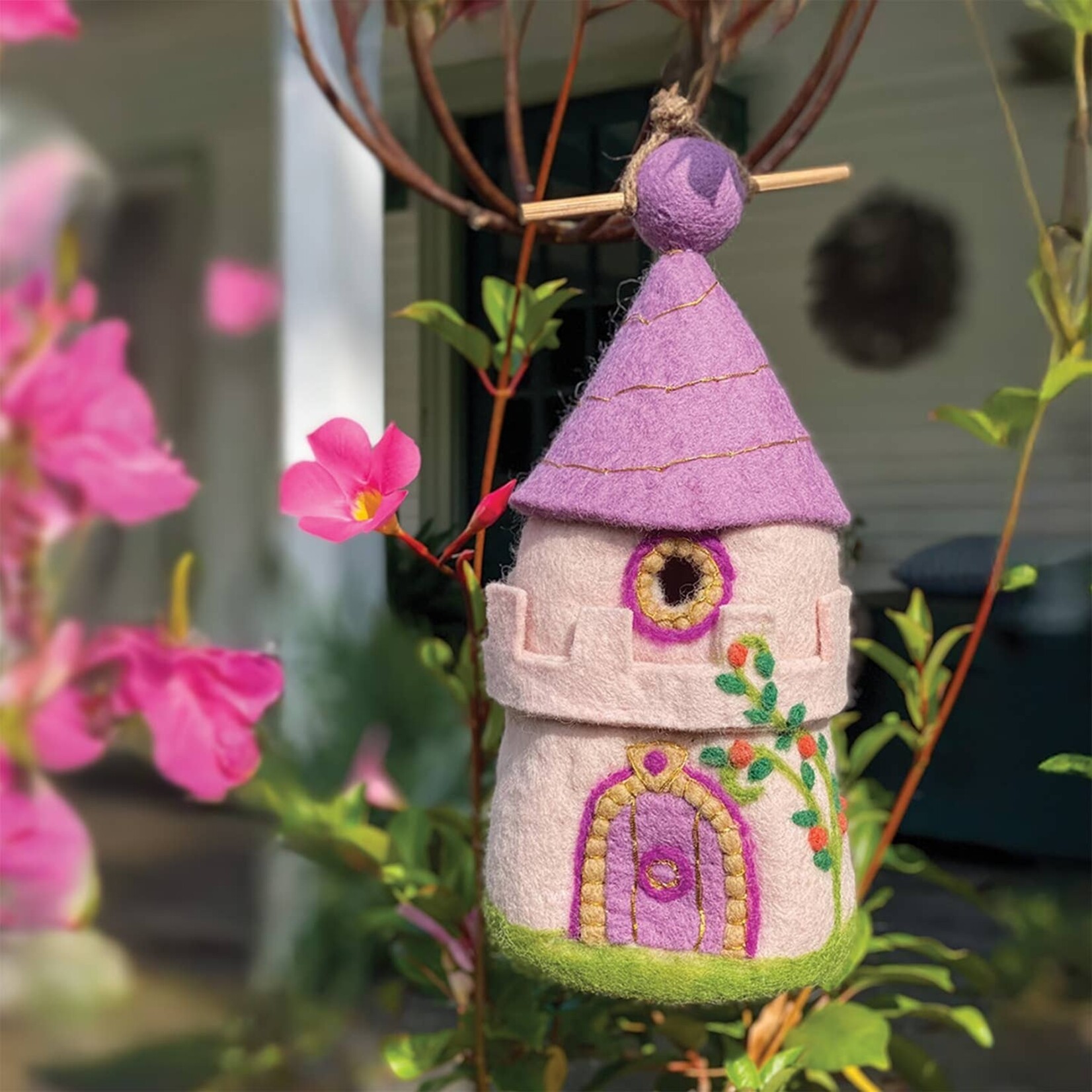 DZI DZI Fairy Castle Birdhouse