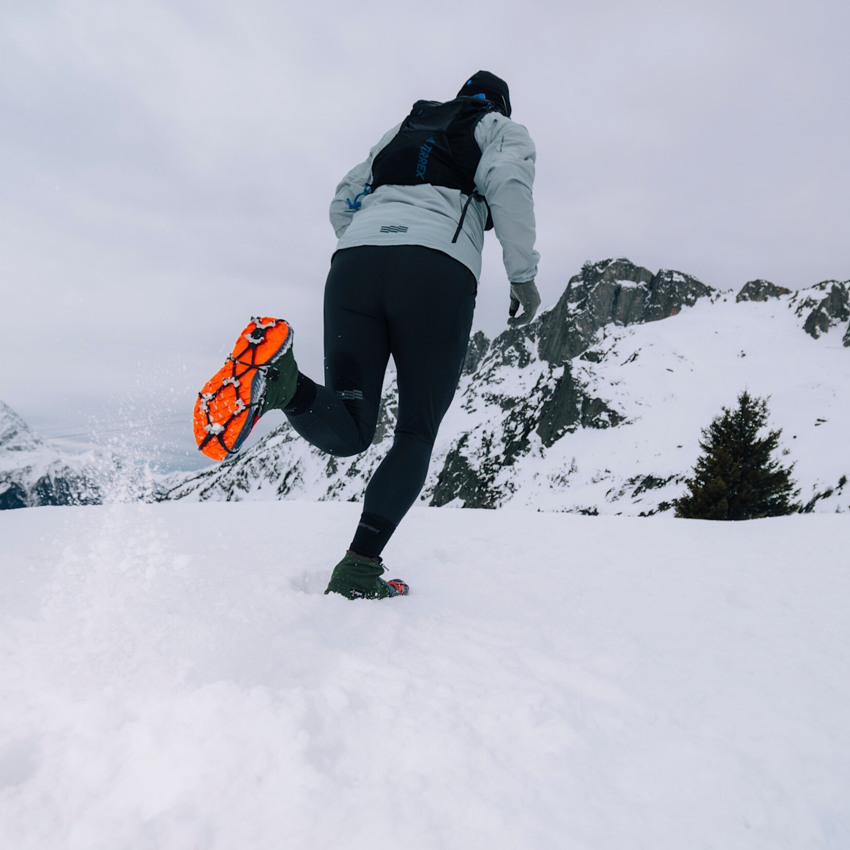 Kahtoola Kahtoola MICROspikes® GhostTraction – Trevor Spikes Program Special