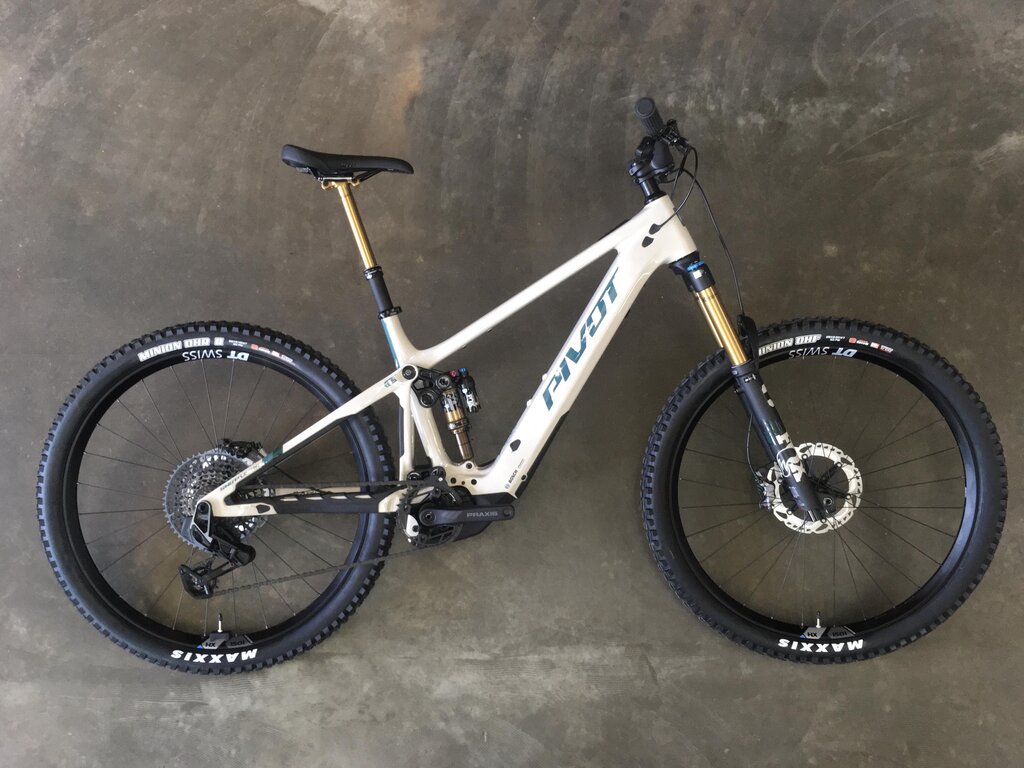 Pivot Pivot Shuttle AM Pro XO AXS