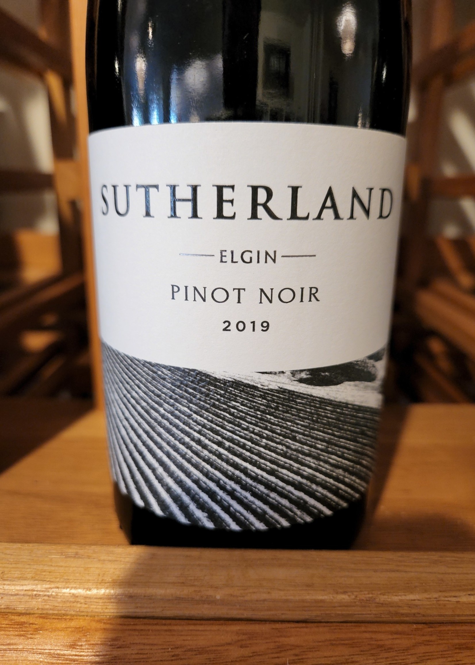 Sutherland Elgin Pinot Noir 2021