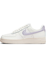 Nike Wmns Air Force 1 '07 Ess Trend- White/Purple Nike Wmns Air Force 1 '07 Ess Trend- White/Purple