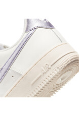 Nike Wmns Air Force 1 '07 Ess Trend- White/Purple Nike Wmns Air Force 1 '07 Ess Trend- White/Purple