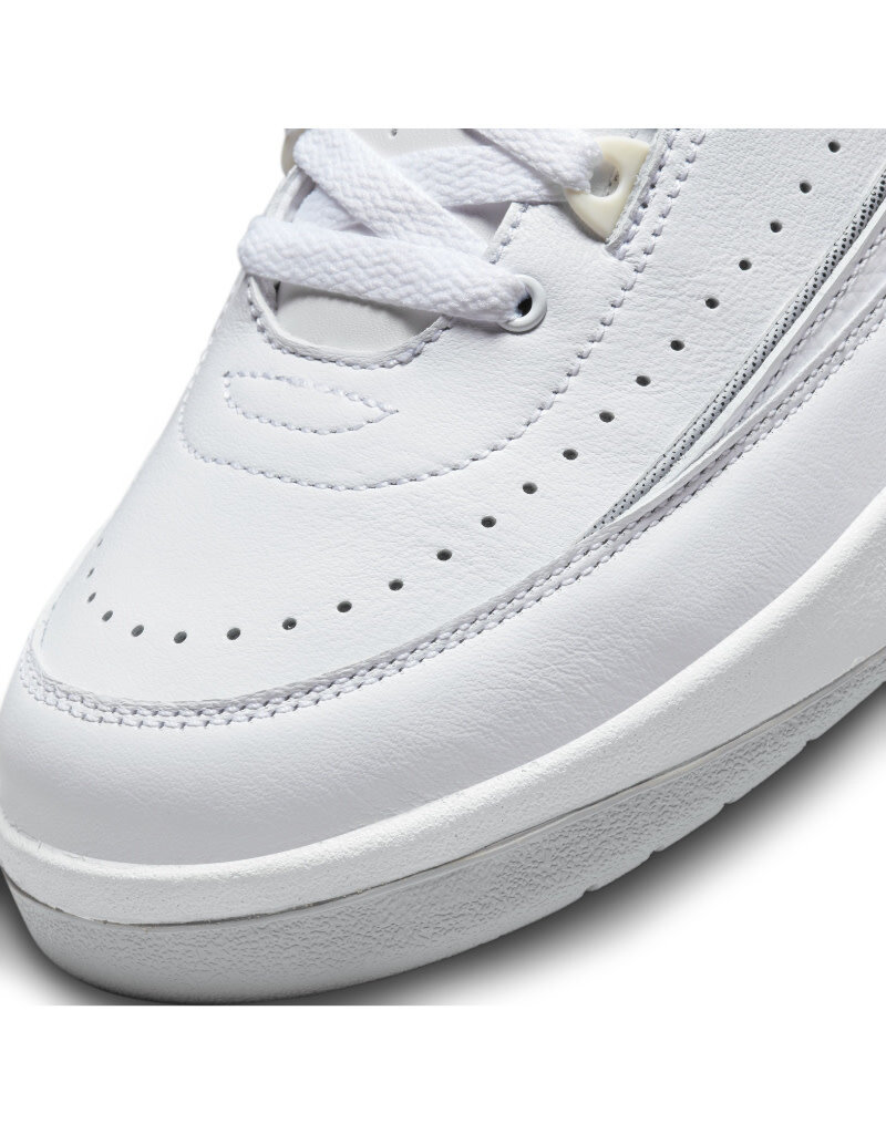 Jordan Air Jordan 2 Retro- Cement Grey/White/Black