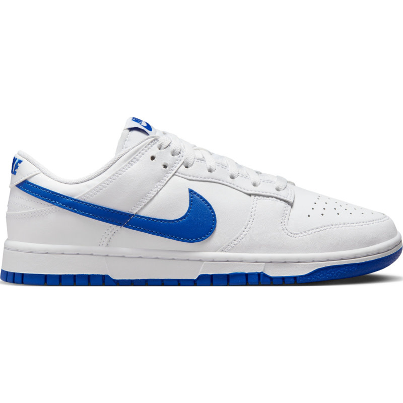 white and royal blue nike shoes