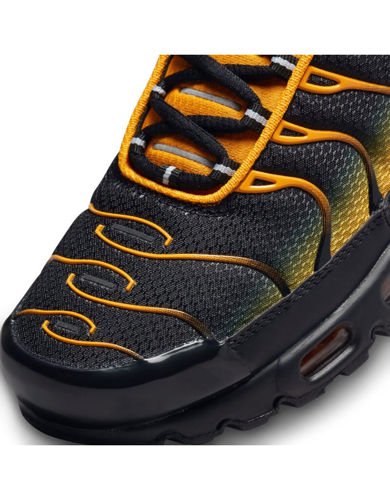 Nike Air Max Plus- Black/Yellow