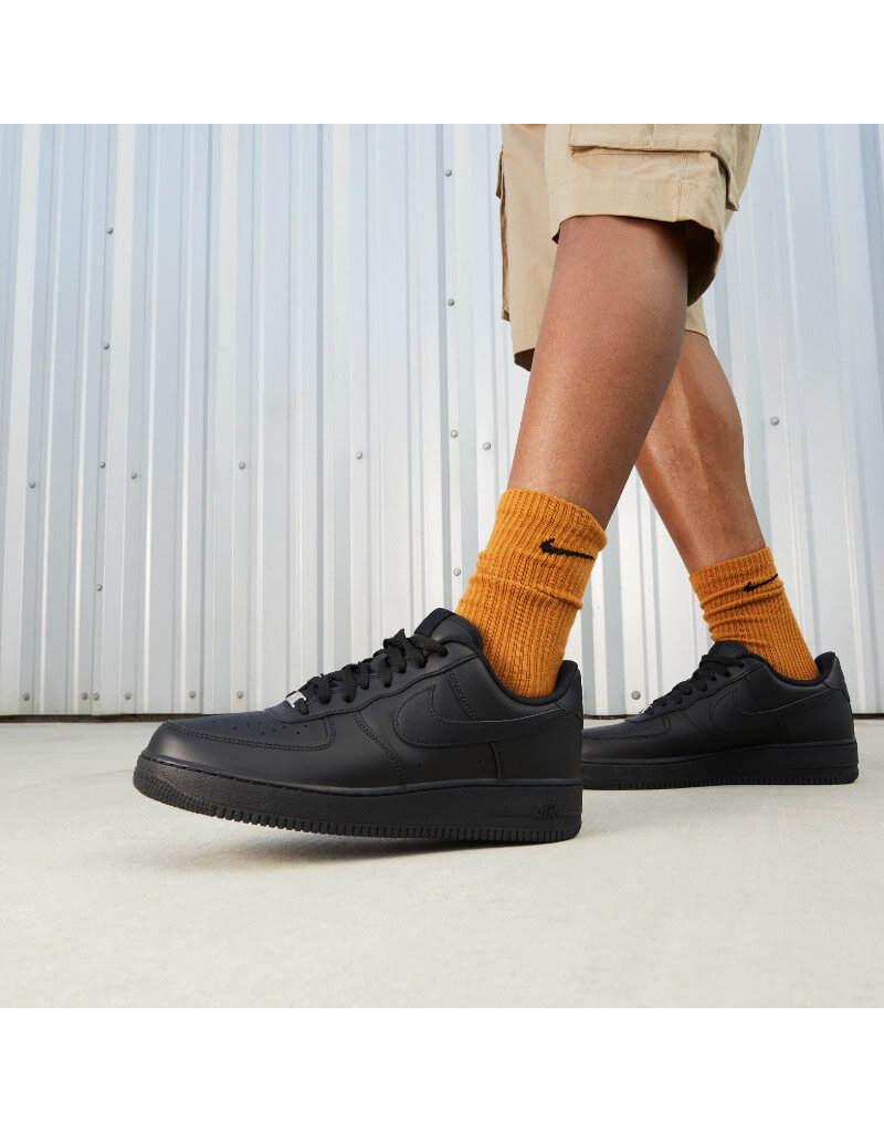 Nike Air Force 1 '07 Le- Black