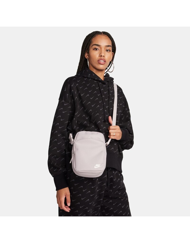 Nike Nk Heritage Crossbody- Pltvlt/Pltvlt/Smtwht