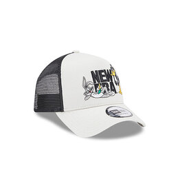 New Era Lt Trucker Bugbun- White/Black