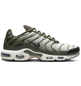 Nike Air Max Plus- Sequoia/Black-Crg Khaki-Lt Bn
