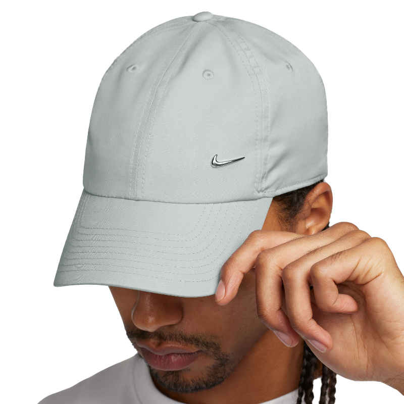 Nike U Nk Df Club Cap U Cb Mtswsh L- Lt Smoke Grey/(M Silv)