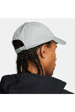 Nike U Nk Df Club Cap U Cb Mtswsh L- Lt Smoke Grey/(M Silv)