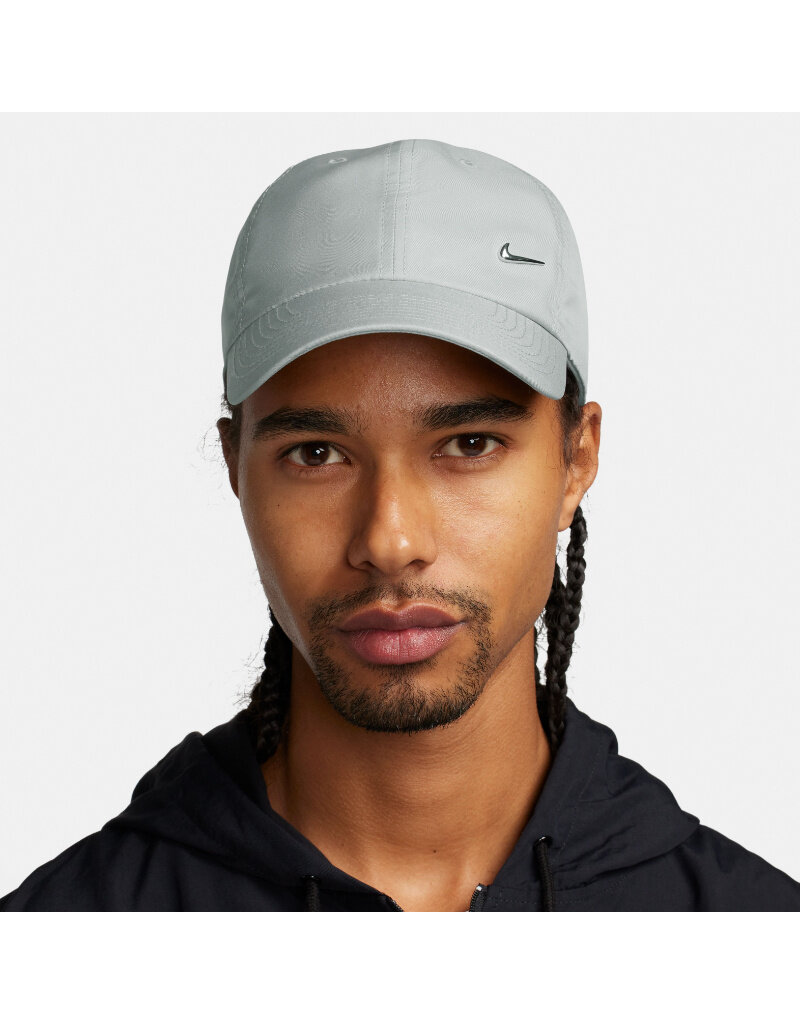 Nike U Nk Df Club Cap U Cb Mtswsh L- Lt Smoke Grey/(M Silv)