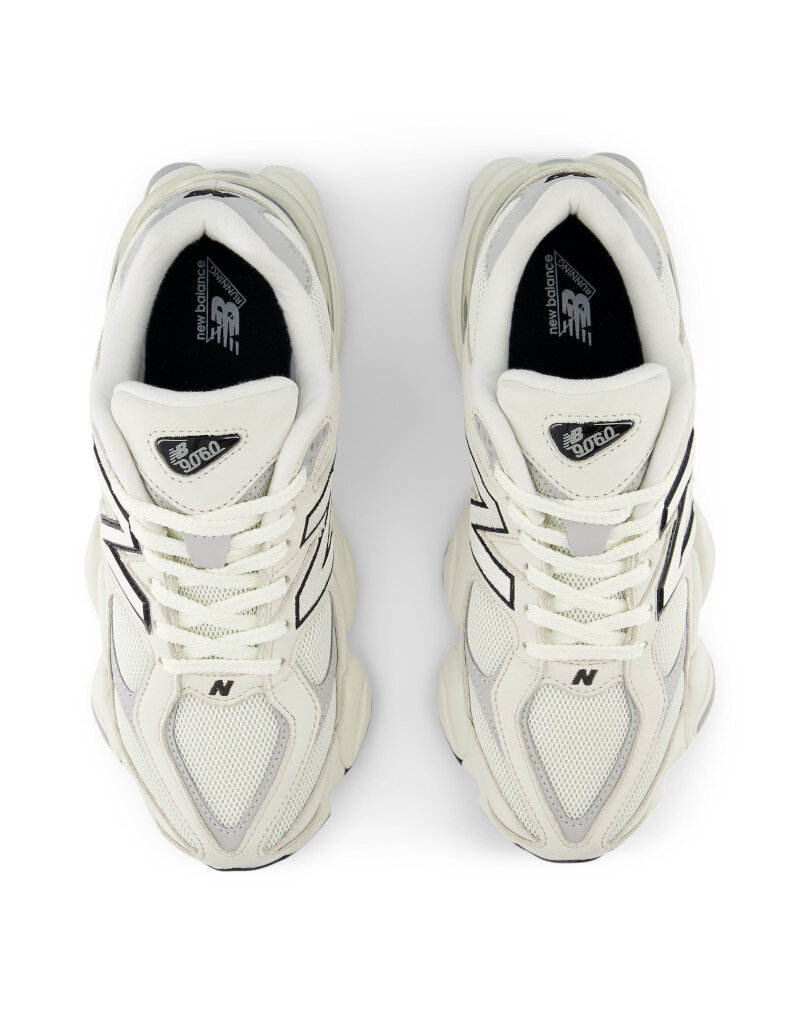 New Balance W New Balance 9060- Sea Salt