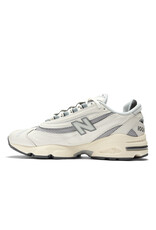 New Balance New Balance 1000- Sea Salt Grey