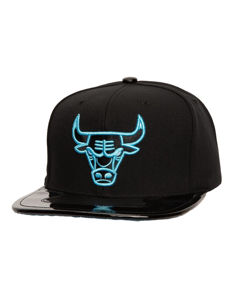 Mitchell & Ness Mitchell And Ness Nba Day 11 Snapback Bulls- Black/Light Blue