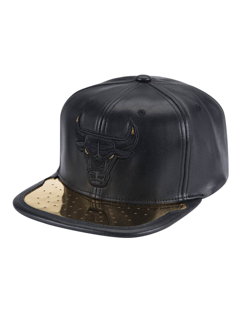Mitchell & Ness Nba Day One Snapback Bulls- Black/Gold