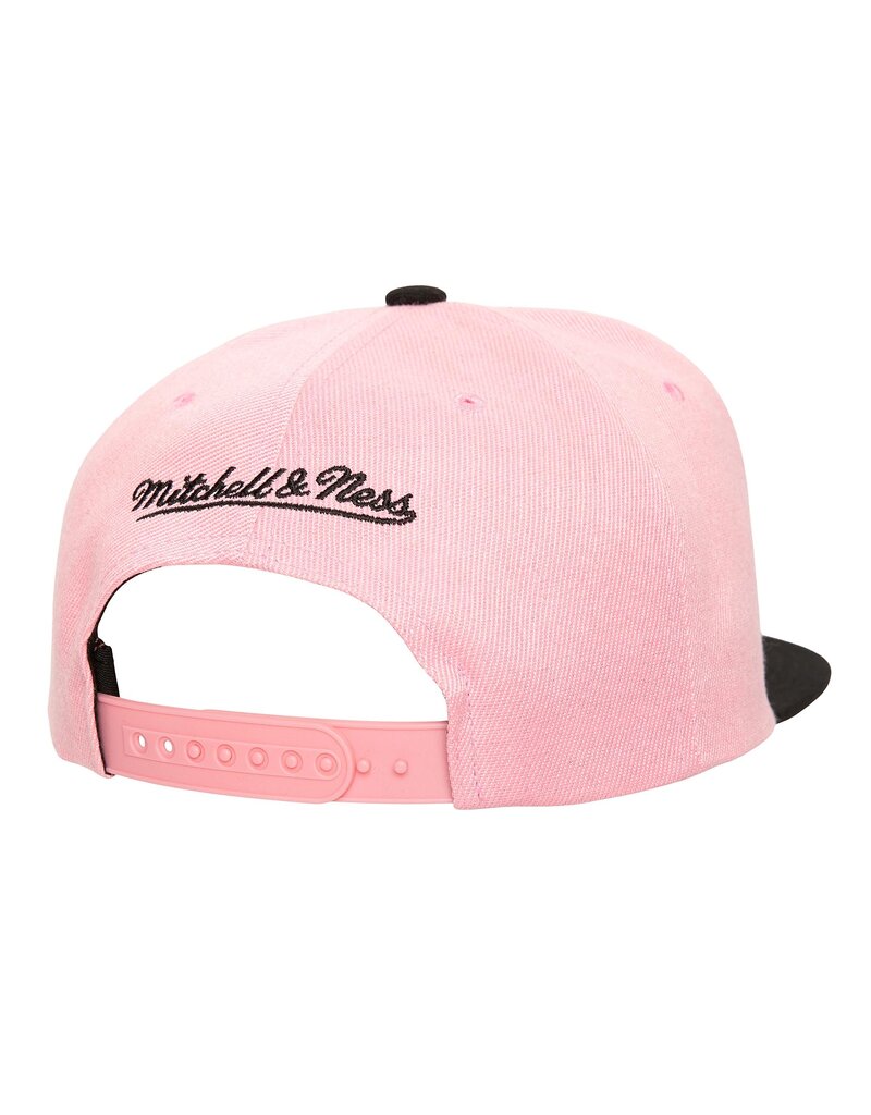 Mitchell & Ness Mitchell And Ness Mls Team 2 Tone 2.0 Snapback Miami Cf- Pink/Black