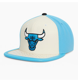 Mitchell & Ness Nba Day One Snapback Nba Bulls- White/Light Blue