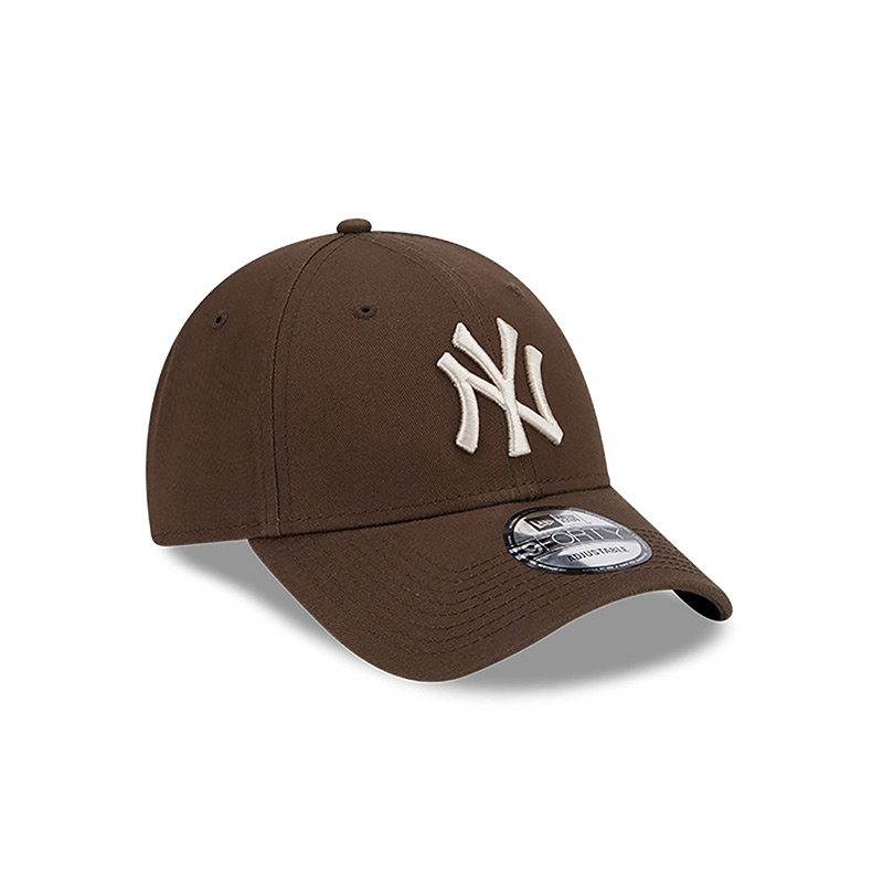 New Era League Essential 9Forty Neyyan- Brown