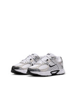 Nike Nike V5 Rnr Bg- White/Black-Vast Grey/Cllg Gry