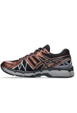 Asics Gel-Kayano 20- Black/Reddish Brown