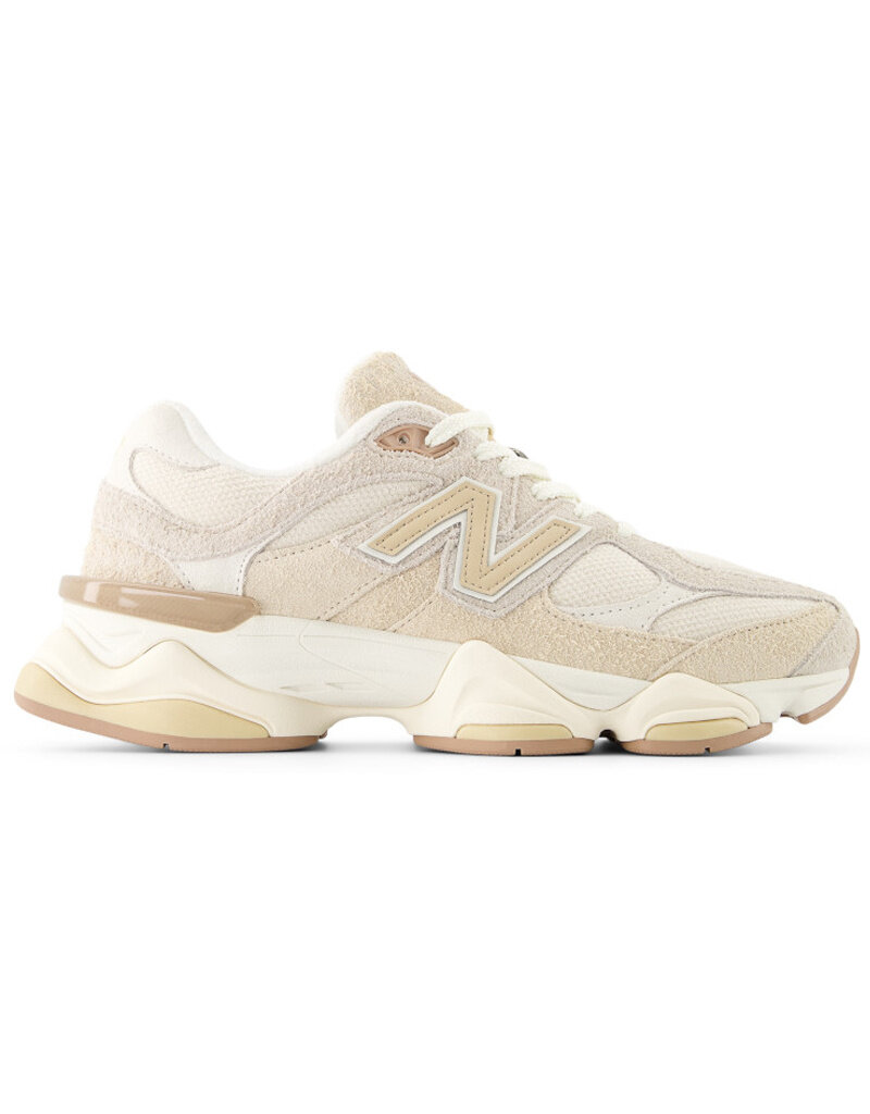 New Balance W New Balance 9060- Bisque