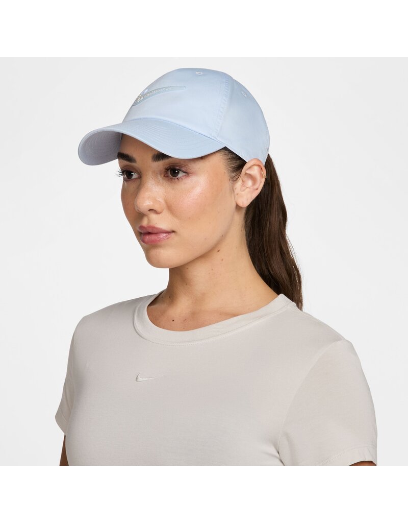 Nike Caps U Nk Club Cap U Cb Susan Fang- Blue Tint/(Summit White)
