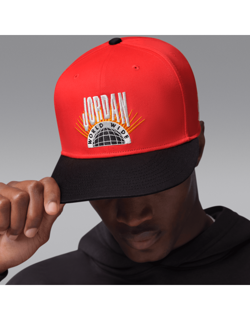 Jordan Caps U J Pro Cap S Fb Dc Ess 6Pnl- Chile Red/Kelly Green/(Sail)