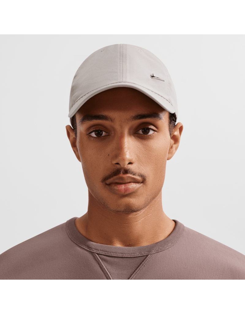 Nike Caps U Nk Df Club Cap U Cb Mtswsh L- College Grey/(Metallic Silver)