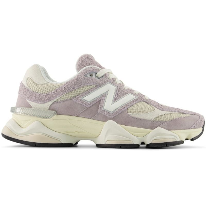 New Balance W New Balance 9060 - Truffle Salt/White